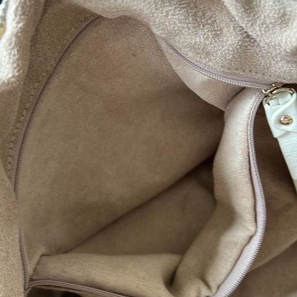 Charles David leather hobo cream color - Picture 10 of 14